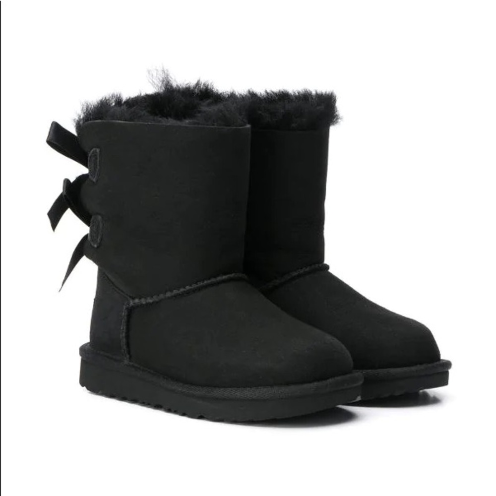 Bailey Bow Uggs